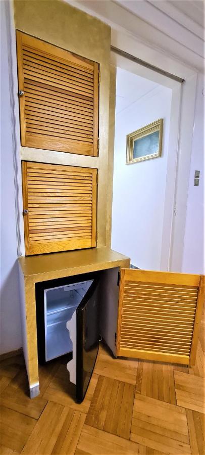 Central Arghezi Art Deco Apartment Piata Universitatii Bukarest Kültér fotó